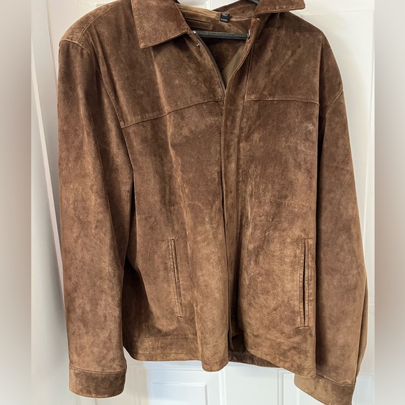 Round tree and Yorker leather jacket. Excellent condition - Picture 1 of 4